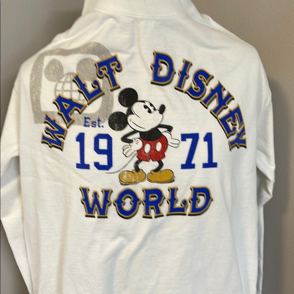 Disney White Mickey Mouse Sweatshirt Retro Style